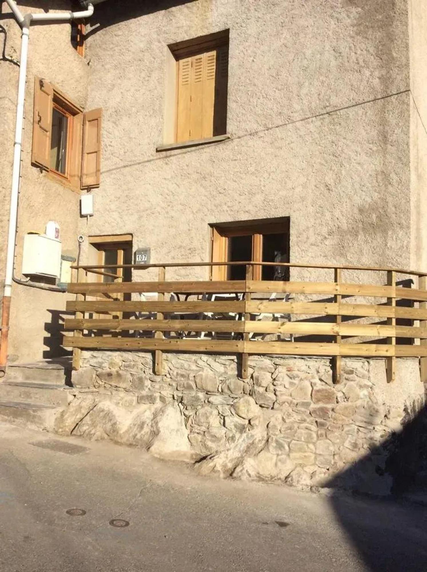 Chalet Confortable A Ascou Avec Vue Sur La Montagne Exterior foto